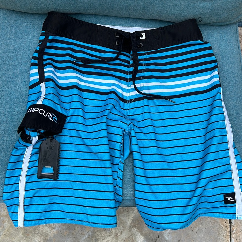 Rip Curl swim trunks with bottle opener size 29
